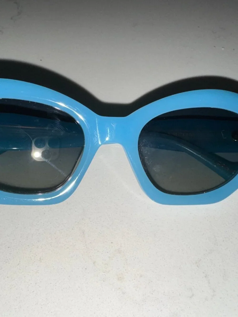 Diff Margot Paradiso Blue Polarized Sunglasses